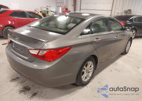 2013 Hyundai Sonata Gls z USA, uszkodzony, nr VIN 5NPEB4AC2DH582675